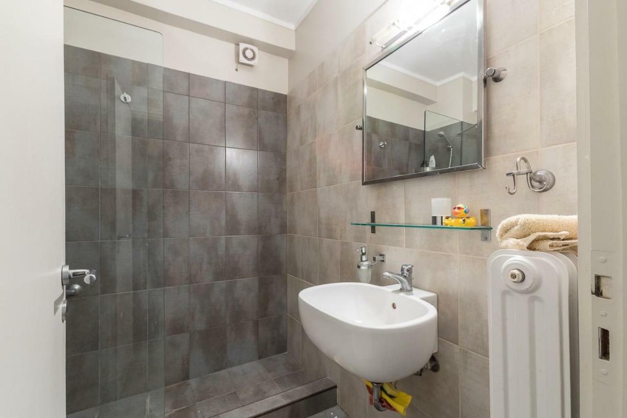 Spacious & Modern Flat In Heart Of Atina Dış mekan fotoğraf
